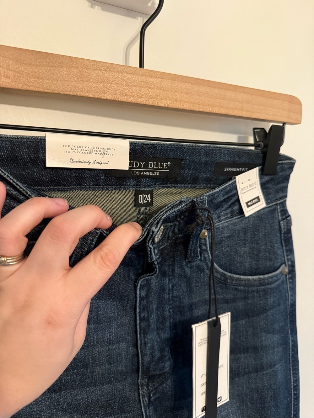 Judy Blue • Be In Control Tummy Control NWT Sz 0 Straight Dark Wash Jean - Picture 7 of 11